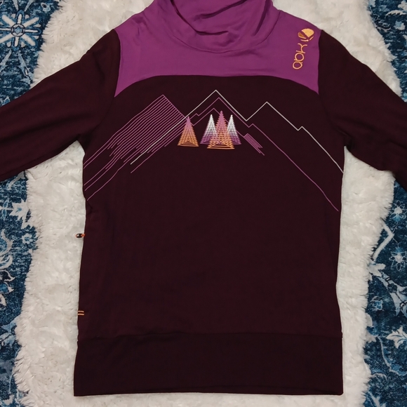 NWT ABK clothing manon hoodie pullover grape & purple women's sz small - Picture 3 of 11